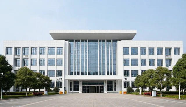 电子元器件选型中的关键考量因素分析